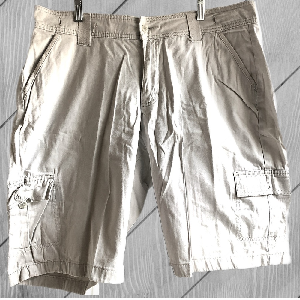 Riders Bermuda Shorts Like New Cargo Pockets Cotton 14 Cream